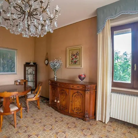Apartment Comodo E Pratico A
